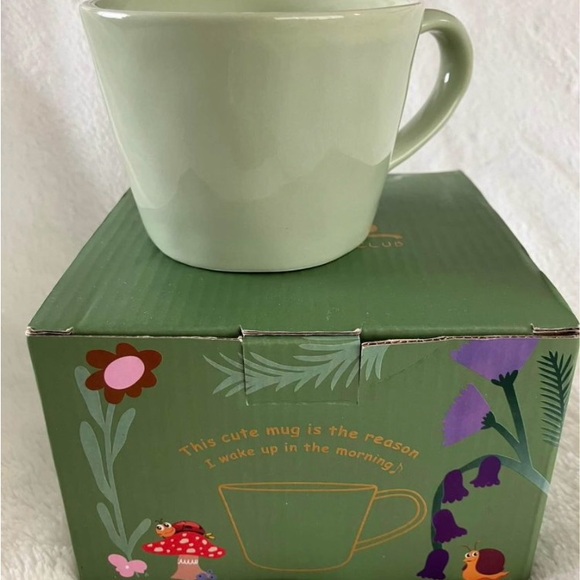 NEW in Box 3D Caterpillar mug coffee cup green monarch butterfly - Picture 6 of 7